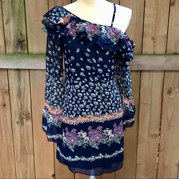 Loveriche One Shoulder Boho Floral Dress Small NWT - Picture 3 of 8